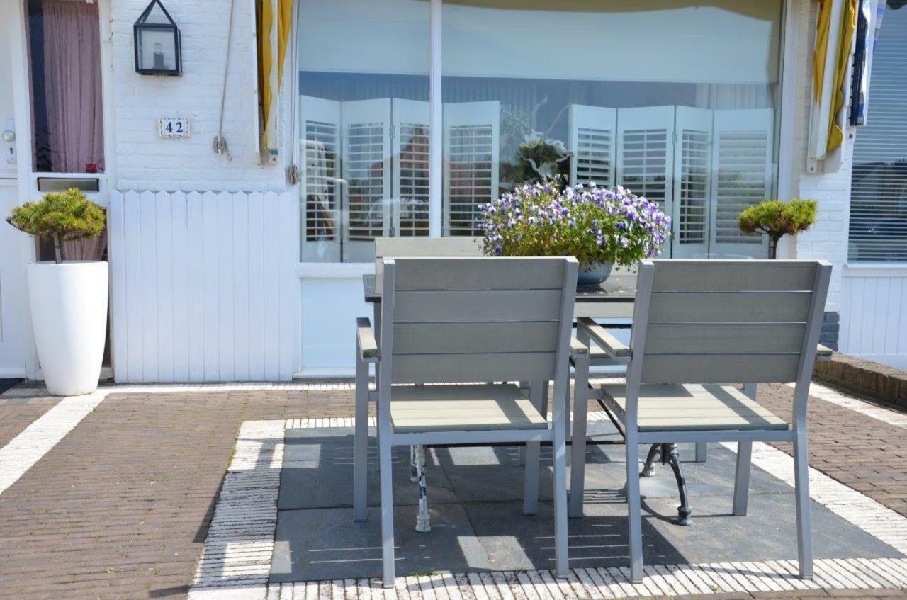 Pension 'T Hofje 350 Meter Van Het Strand Noordwijk Eksteriør billede